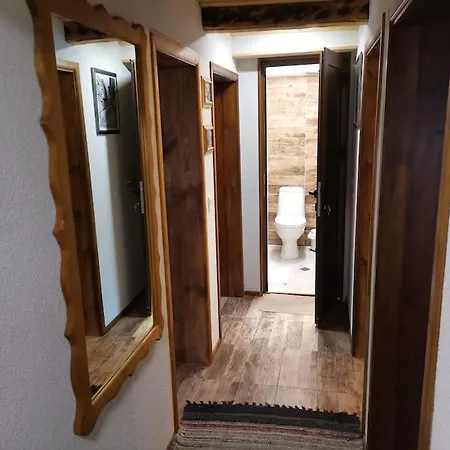 майоровата къща *