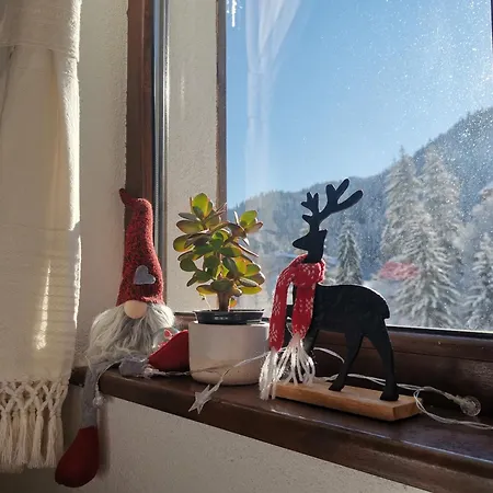 Holiday home майоровата къща *