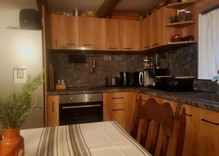 בית נופש майоровата къща